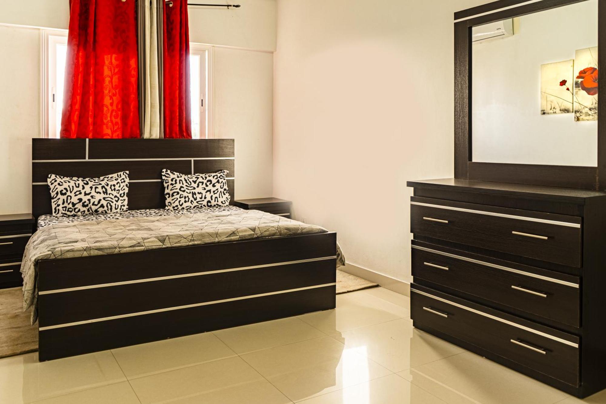 Chambres Meublees Avenue Cheikh Anta Diop Dakar Exterior foto